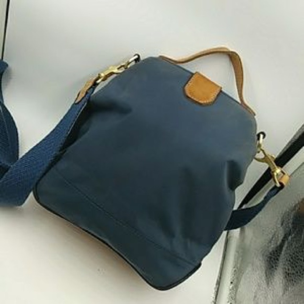 LOOKING FOR !! - Picture 2 of 2